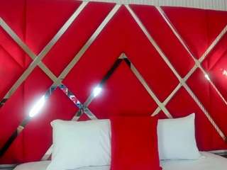 Offline cam show with SusanCouper
