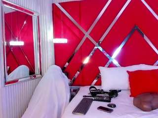 Live cam show with SusanCouper