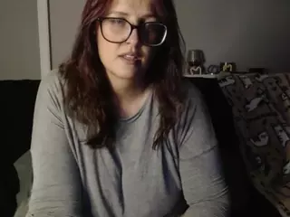 BustyHousewife's Live Sex Cam Show