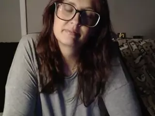 BustyHousewife's Live Sex Cam Show