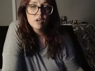 BustyHousewife's Live Sex Cam Show