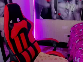 flaca57's Live Sex Cam Show