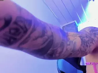 flaca57's Live Sex Cam Show
