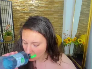 AishaRouhi's Live Sex Cam Show