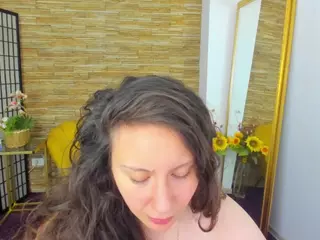 AishaRouhi's Live Sex Cam Show