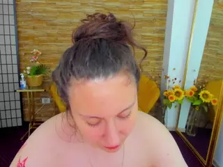 AishaRouhi's Live Sex Cam Show