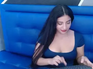 kanyss-lov3's Live Sex Cam Show