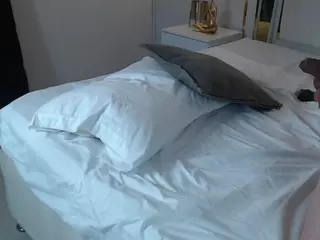 couplecumbonny's Live Sex Cam Show
