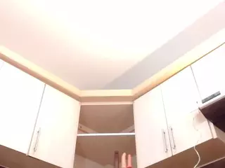 EmmaRobertt's Live Sex Cam Show