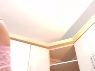EmmaRobertt's Live Sex Cam Show