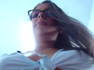 EmmaRobertt's Live Sex Cam Show