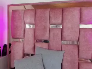 JadeWhitee's Live Sex Cam Show