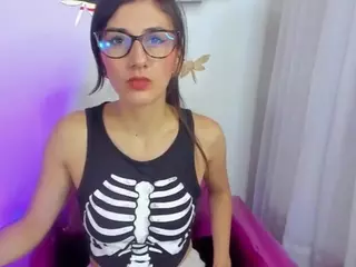 JadeWhitee's Live Sex Cam Show