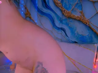 NikaKisa's Live Sex Cam Show