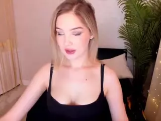 SophieSmithe's Live Sex Cam Show