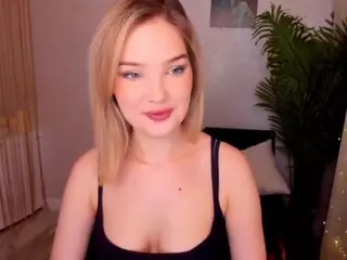 SophieSmithe's Live Sex Cam Show