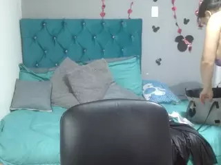 wandafuckass's Live Sex Cam Show
