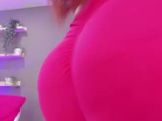 Aria Russo's Live Sex Cam Show