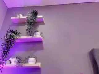Aria Russo's Live Sex Cam Show