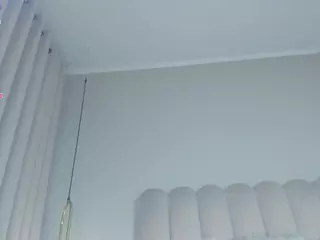Atenea Roberts's Live Sex Cam Show