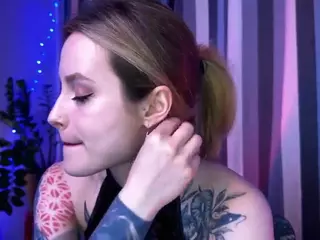 avivafaith's Live Sex Cam Show