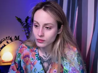avivafaith's Live Sex Cam Show