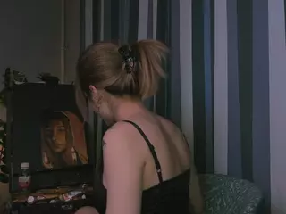 avivafaith's Live Sex Cam Show