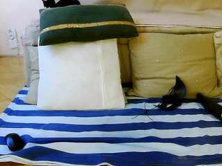Live cam show with SquirtyMayaGold
