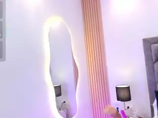 Pretty Val's Live Sex Cam Show