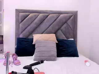 Pretty Val's Live Sex Cam Show
