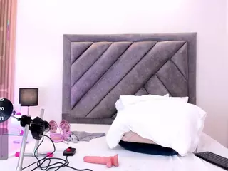 Pretty Val's Live Sex Cam Show