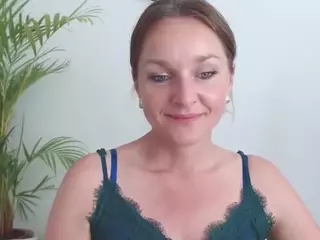 AliciaGoddess85's Live Sex Cam Show