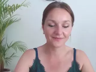 AliciaGoddess85's Live Sex Cam Show