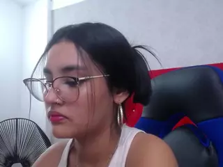 Kathe-Mills235's Live Sex Cam Show