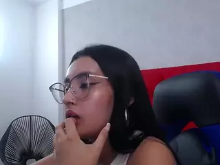 Kathe-Mills235's Live Sex Cam Show
