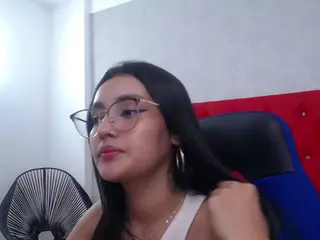 Kathe-Mills235's Live Sex Cam Show
