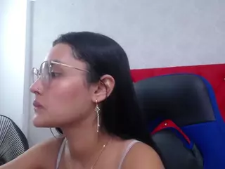 Kathe-Mills235's Live Sex Cam Show