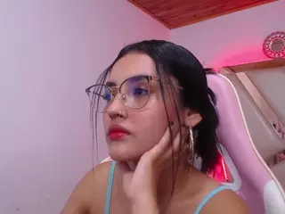 Kathe-Mills235's Live Sex Cam Show