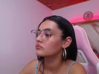 Kathe-Mills235's Live Sex Cam Show