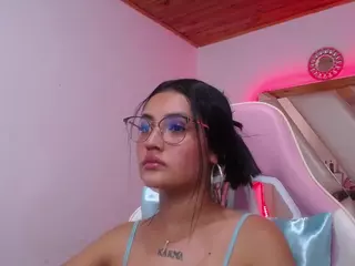 Kathe-Mills235's Live Sex Cam Show