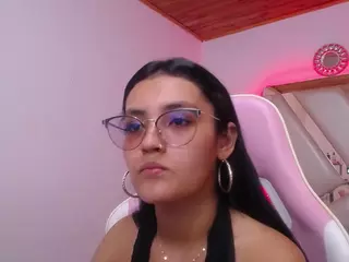 Kathe-Mills235's Live Sex Cam Show