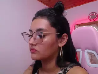 Kathe-Mills235's Live Sex Cam Show