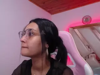 Kathe-Mills235's Live Sex Cam Show