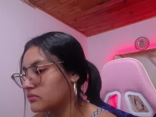 Kathe-Mills235's Live Sex Cam Show