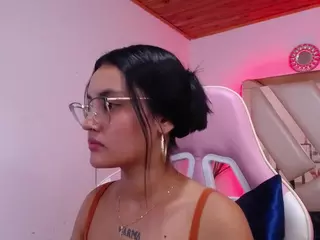 Kathe-Mills235's Live Sex Cam Show