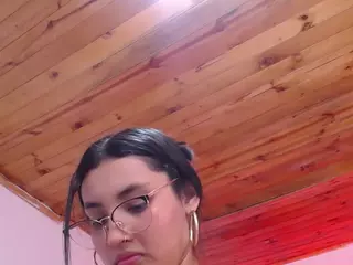 Kathe-Mills235's Live Sex Cam Show