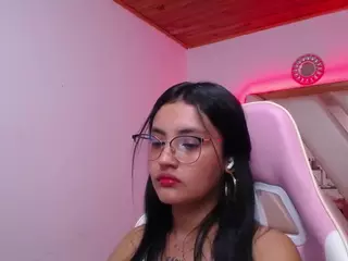 Kathe-Mills235's Live Sex Cam Show