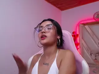 Kathe-Mills235's Live Sex Cam Show