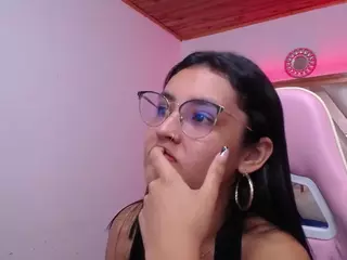 Kathe-Mills235's Live Sex Cam Show