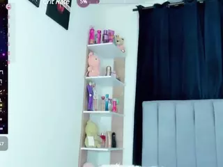 In-Manrique's Live Sex Cam Show